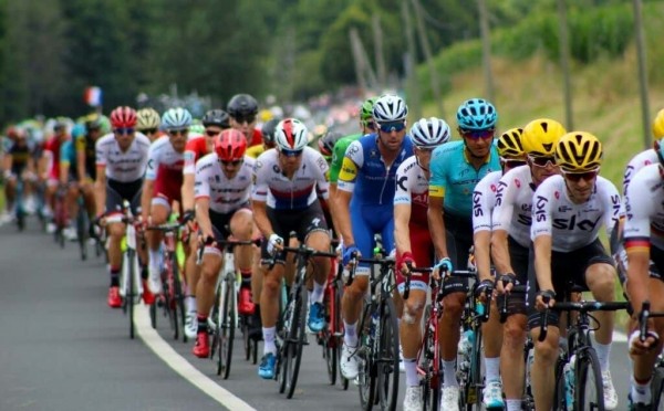  
Как смотреть Тур де Франс 2023 онлайн без кабеля