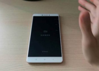 Телефон Android зависает и перезагружается — как решить проблему