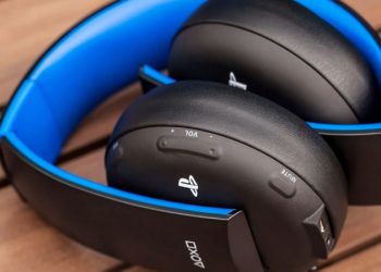 Подключение беспроводных наушников к PS4 и другим