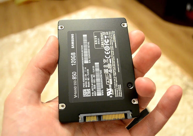  Правильный выбор SSD-диска для ноутбука