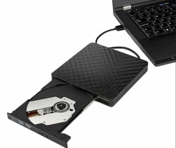 Если в ноутбуке нет дисковода как работать с дисками?