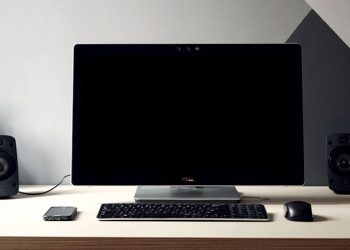 Чёрный экран при загрузке Windows — распространённые причины и эффективные способы исправления ошибки