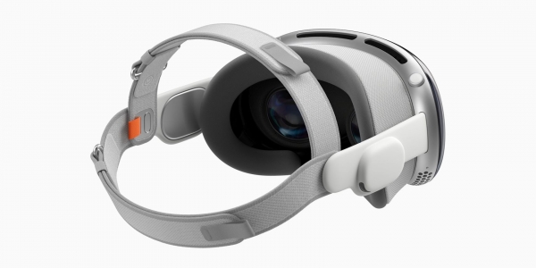  
Как купить гарнитуру Apple Vision Pro AR/VR
